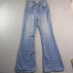 Forever 21 Ultra High Rise Flare Jeans Light Wash Women’s 25x31 - Tagged 30